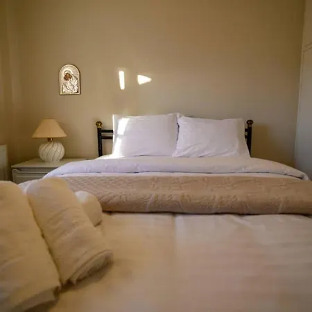 Сasa de vacaciones Lysithea House