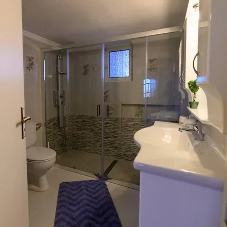 Lysithea House Hébergement de vacances